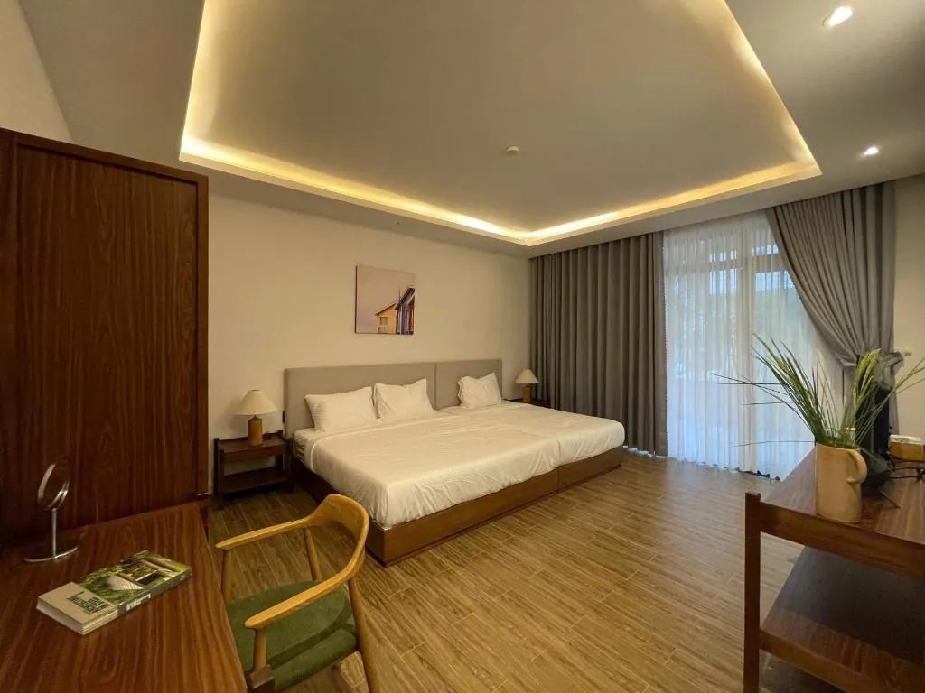 Spacious accommodation at Field Villa Hoàng Diệu